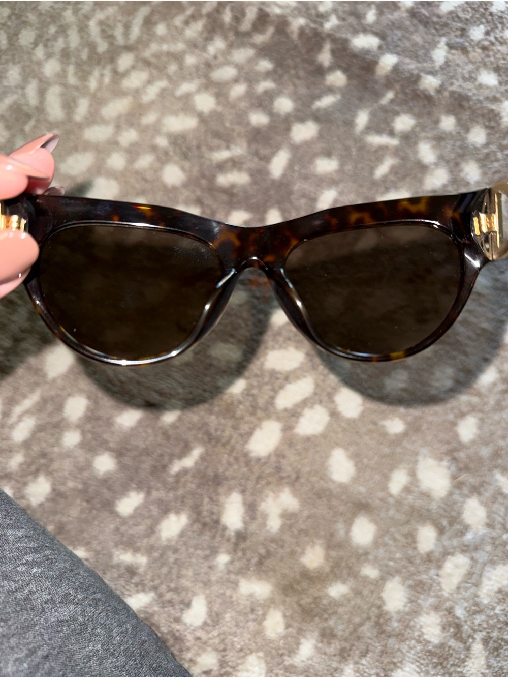 Versace Tortoiseshell Cat-Eye Sunglasses with Brown Lenses - Picture 5 of 7